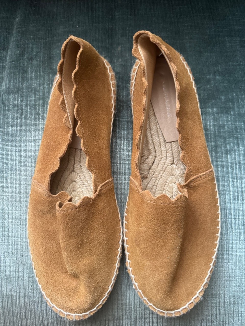Saks Fifth Avenue Suede Scallop Espadrille Flats in Tan